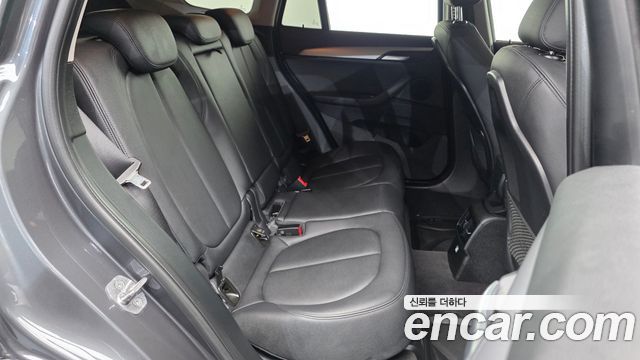 BMW X1 2016 — photo 12