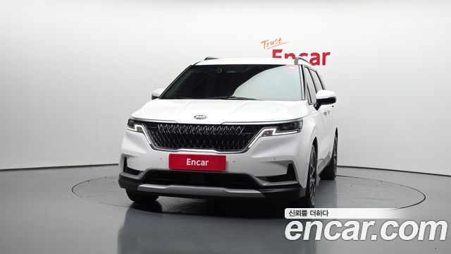 Kia Canival 2021 — photo 3