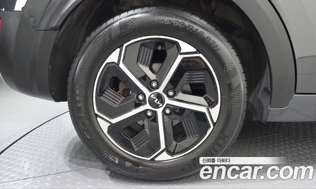 Kia Niro 2023 — photo 5
