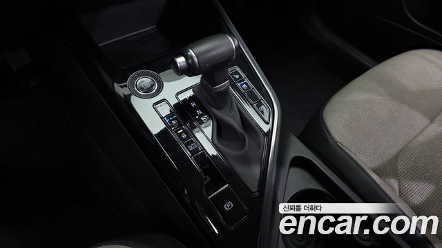 Kia Niro 2023 — photo 12