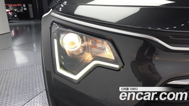 Kia Niro 2023 — photo 8