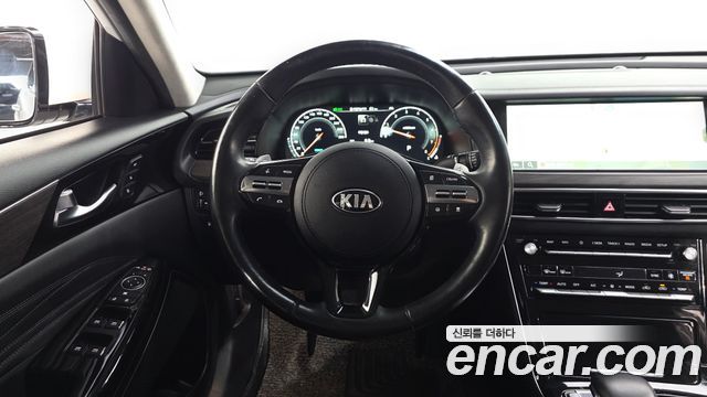 Kia K7 2020 — photo 18