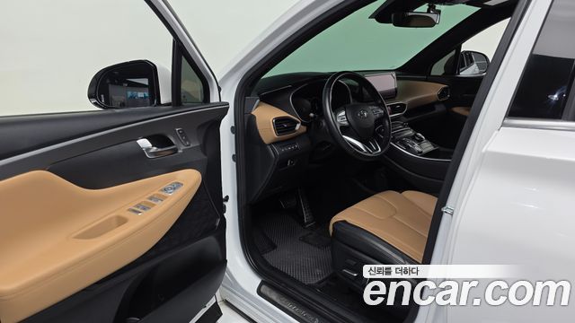 Hyundai Santafe 2022 — photo 13