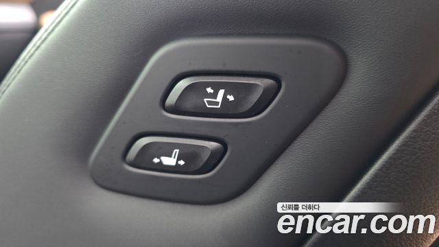 Hyundai Santafe 2022 — photo 24