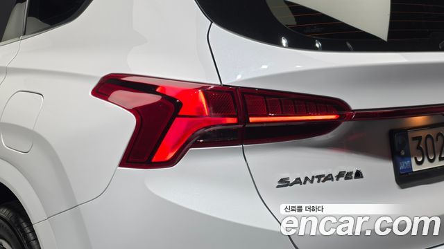 Hyundai Santafe 2022 — photo 9