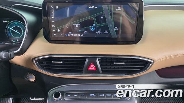 Hyundai Santafe 2022 — photo 30
