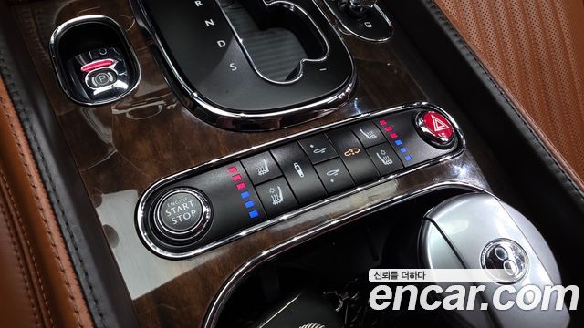 Bentley Continental 2016 — photo 9