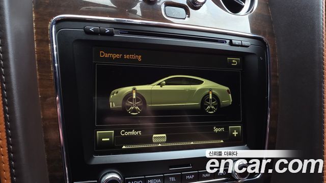 Bentley Continental 2016 — photo 16