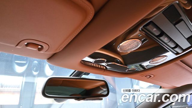 Bentley Continental 2016 — photo 17