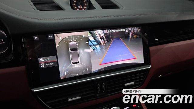 Porsche Cayenne 2020 — photo 22