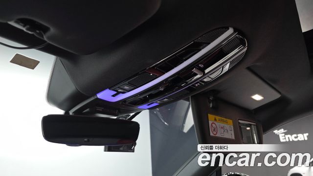 Porsche Cayenne 2020 — photo 28