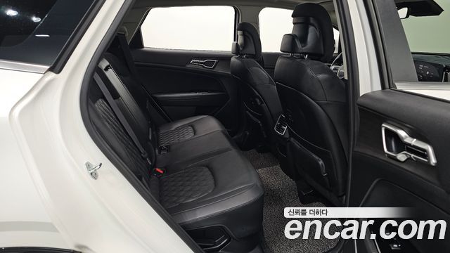Kia Sportage 2022 — photo 18
