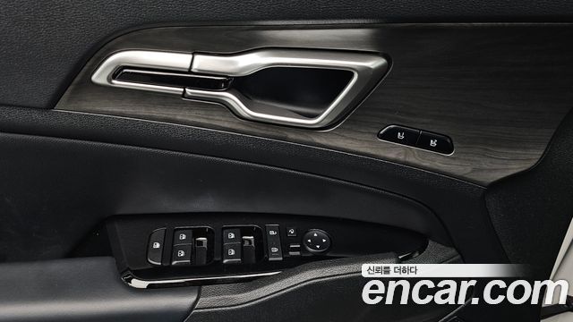 Kia Sportage 2022 — photo 25