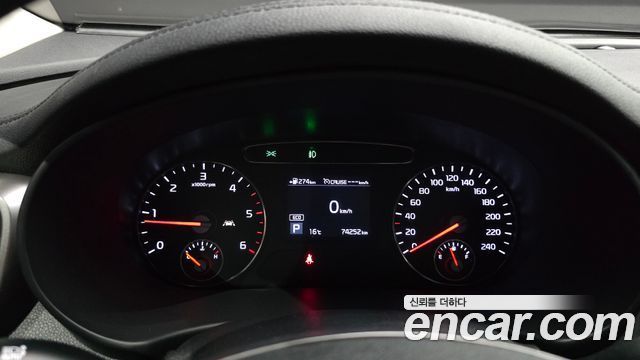 Kia Sorento 2019 — photo 8