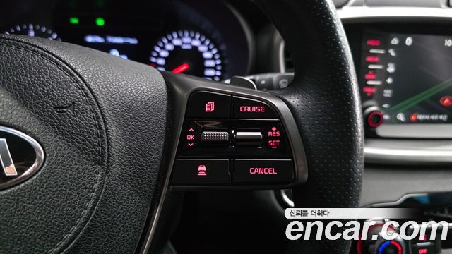 Kia Sorento 2019 — photo 14