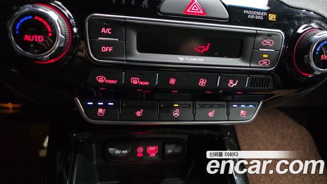 Kia Sorento 2019 — photo 15