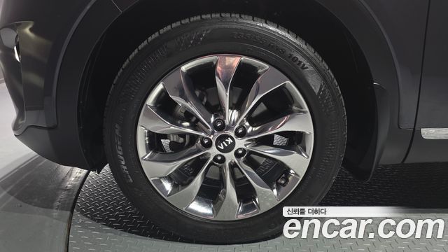 Kia Sorento 2019 — photo 19
