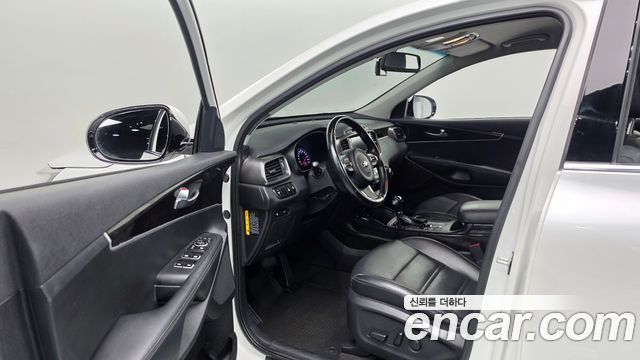 Kia Sorento 2016 — photo 10