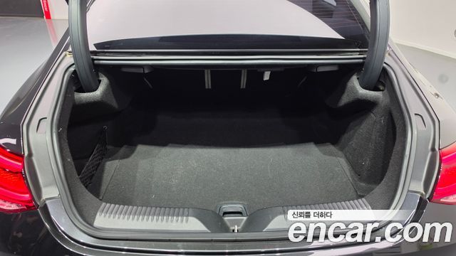 Mercedes-Benz CLS-Class 2022 — photo 23