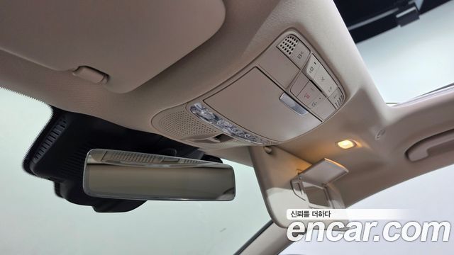 Mercedes-Benz CLS-Class 2022 — photo 27