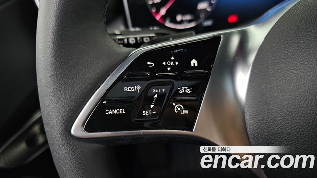 Mercedes-Benz GLC-Class 2025 — photo 28