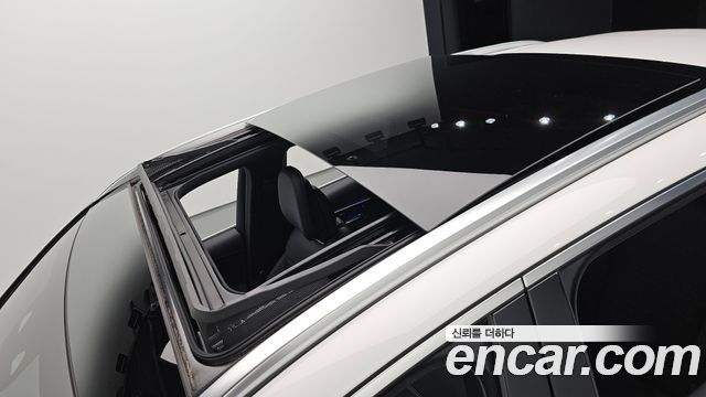 Mercedes-Benz GLC-Class 2025 — photo 31