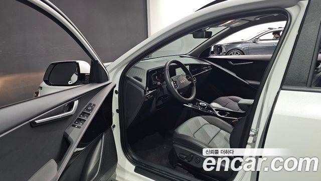 Kia Niro 2026 — photo 10