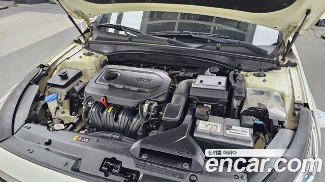 Kia K7 2017 — photo 6