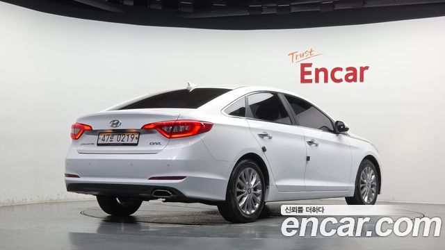 Hyundai Sonata 2017 — photo 2