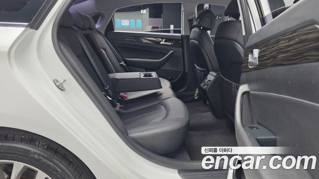 Hyundai Sonata 2017 — photo 12