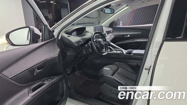 Peugeot 5008 2018 — photo 13