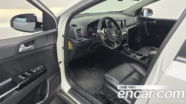 Kia Sportage 2016 — photo 10