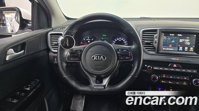 Kia Sportage 2016 — photo 12