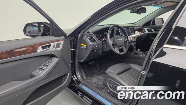Hyundai Genesis 2016 — photo 13