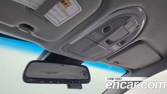 Hyundai Genesis 2016 — photo 22