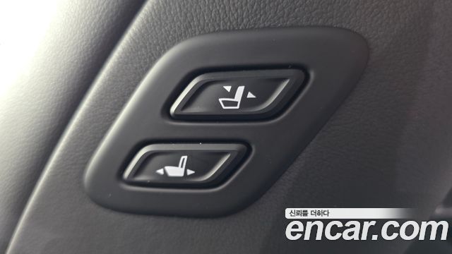 Hyundai Genesis 2016 — photo 23