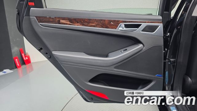 Hyundai Genesis 2016 — photo 15