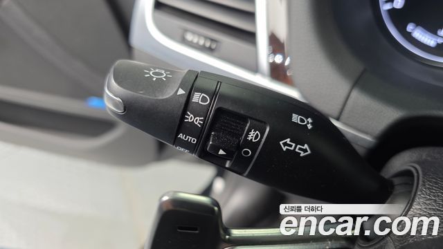 Hyundai Genesis 2016 — photo 30