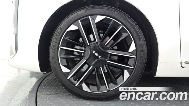 Kia K8 2025 — photo 5