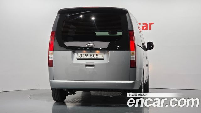 Hyundai Staria 2022 — photo 4