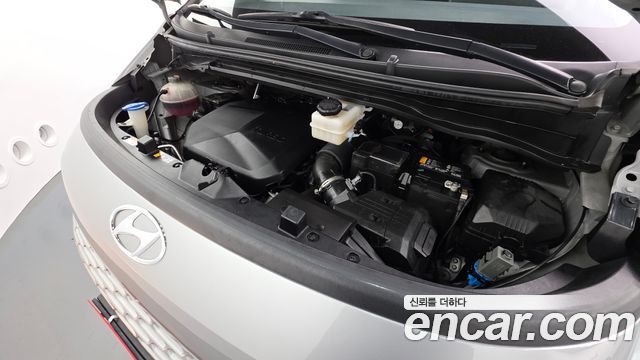 Hyundai Staria 2022 — photo 6