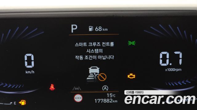 Hyundai Staria 2022 — photo 19