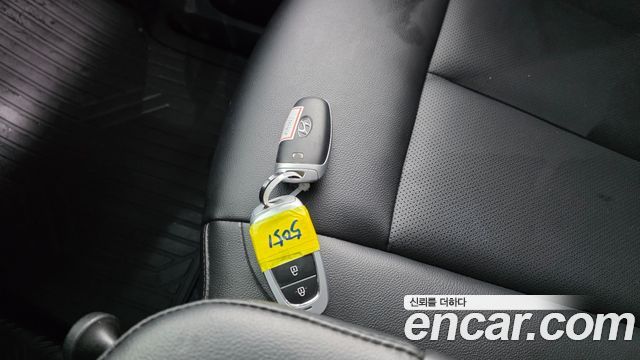Hyundai Staria 2022 — photo 23