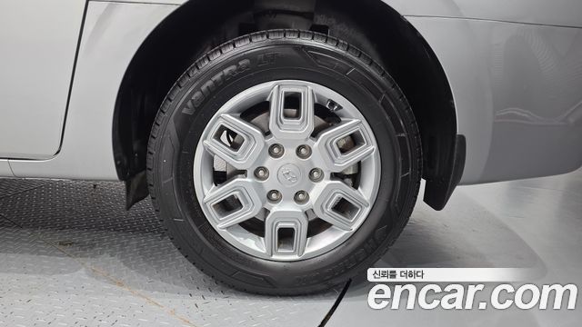 Hyundai Staria 2022 — photo 7