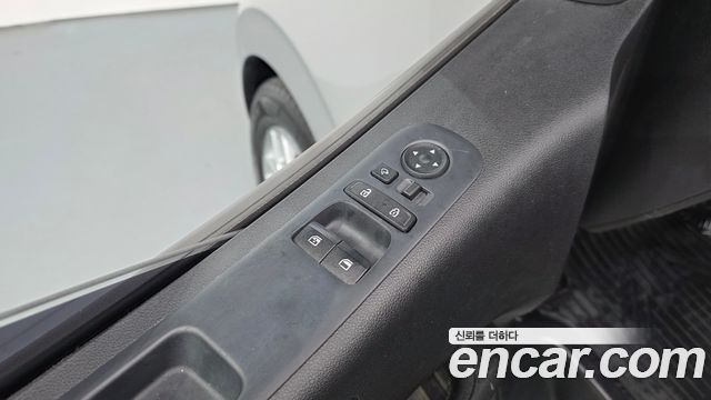 Hyundai Staria 2022 — photo 29