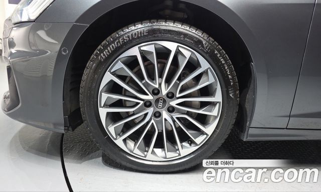 Audi A6 2025 — photo 5