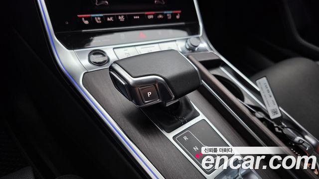 Audi A6 2025 — photo 12