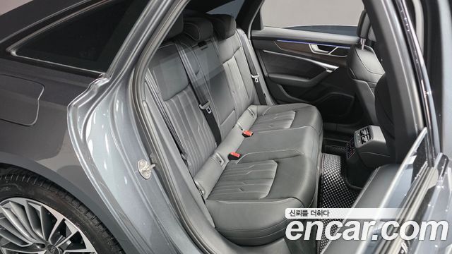 Audi A6 2025 — photo 17