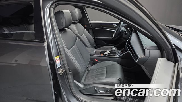 Audi A6 2025 — photo 16