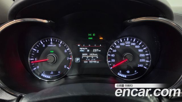 Kia K3 2015 — photo 8